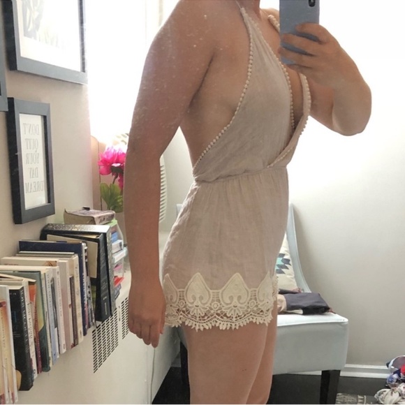 Nordstrom Cream Lace Embroidered Halter Romper - Picture 2 of 7
